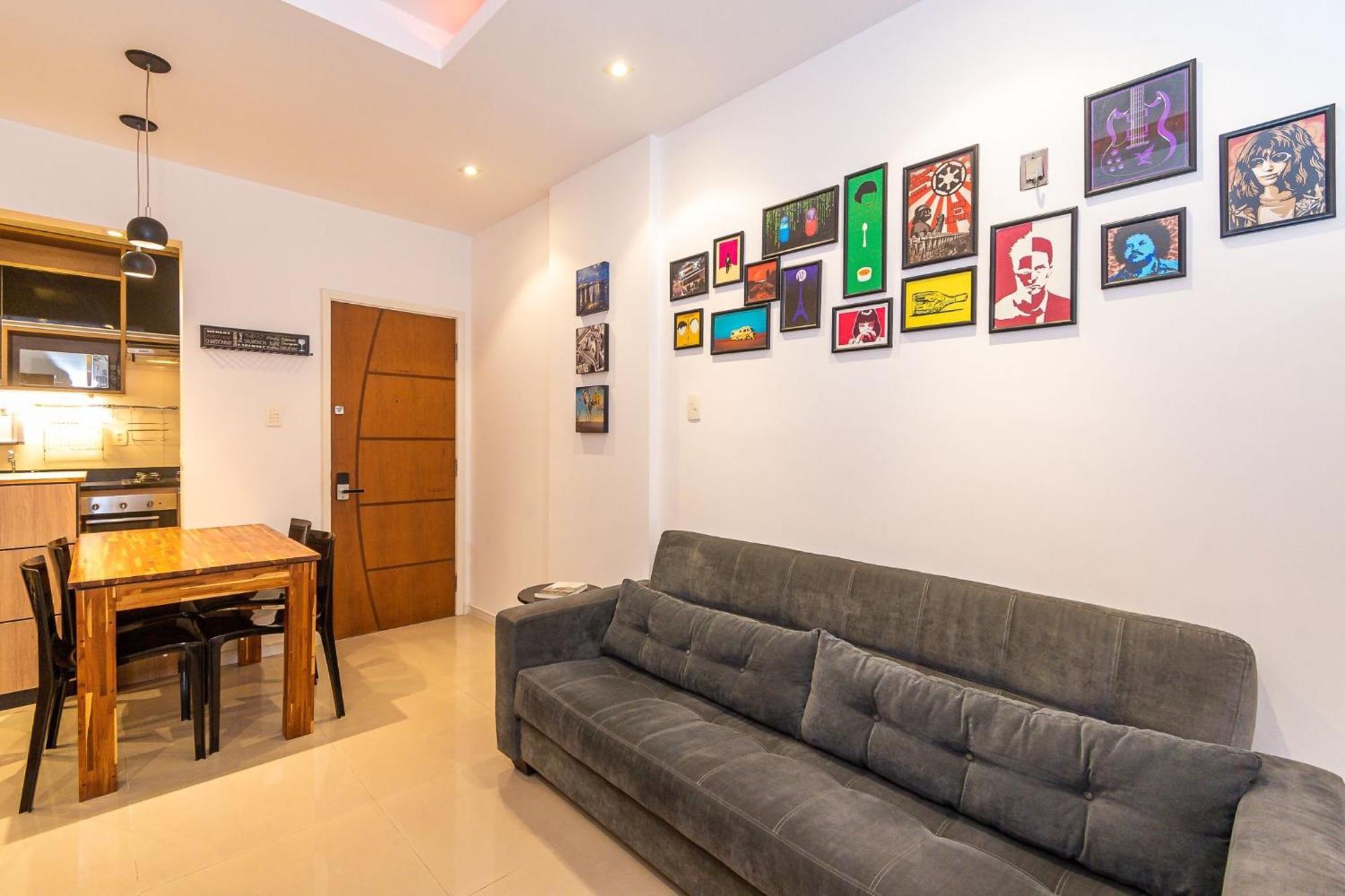 Modernidade E Estilo: 2 Qts + Garagem
